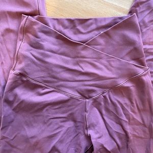 Offline crossover leggings